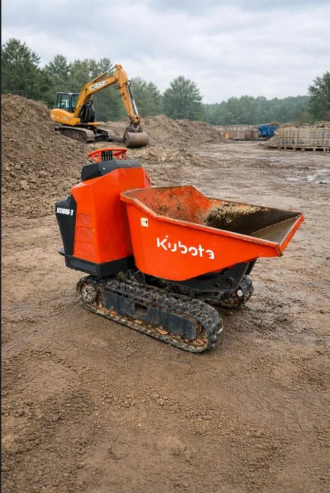 Kubota KC110-4 Raupendumper in Orange auf Baustelle zur Miete
